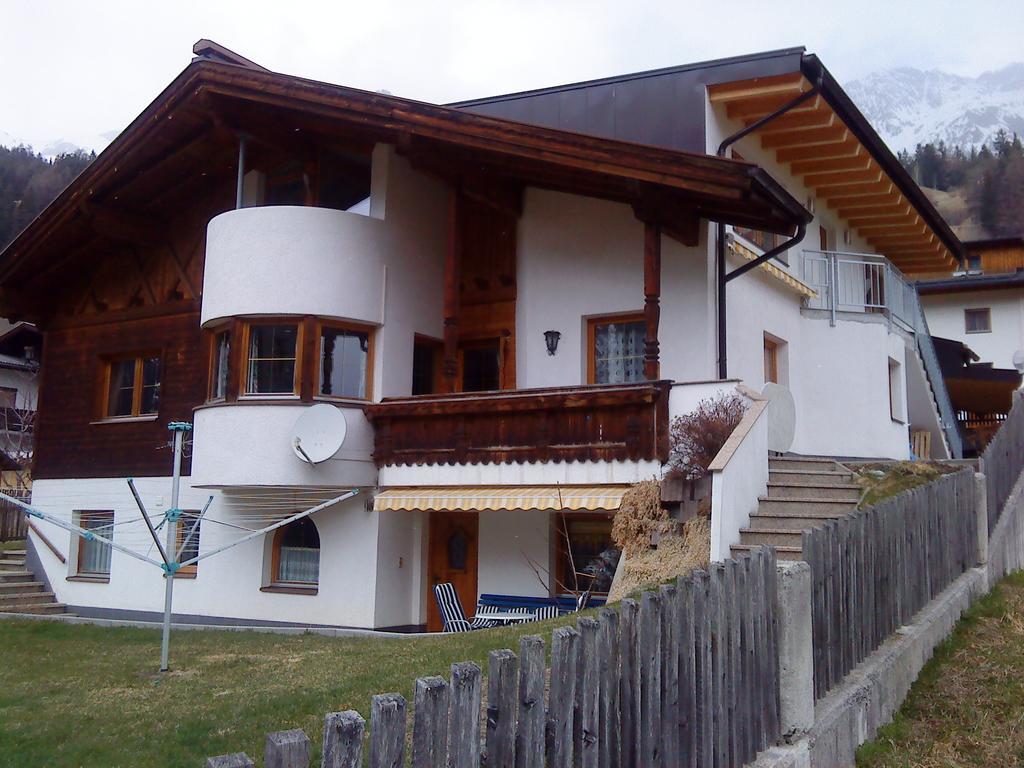 Haus Mattle Daire Pettneu am Arlberg Dış mekan fotoğraf