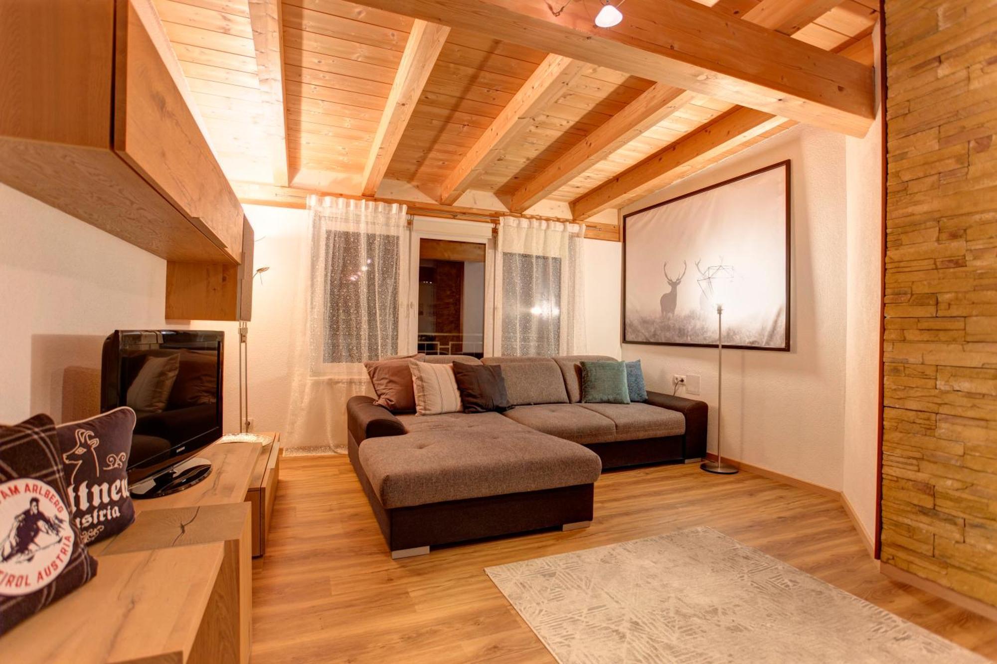 Haus Mattle Daire Pettneu am Arlberg Dış mekan fotoğraf