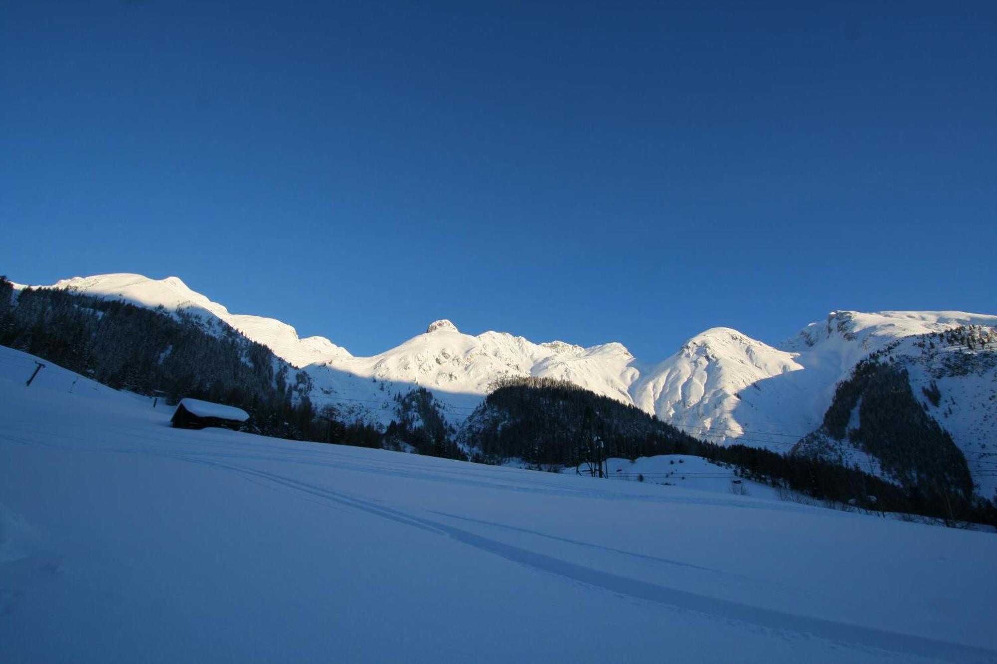 Haus Mattle Daire Pettneu am Arlberg Dış mekan fotoğraf